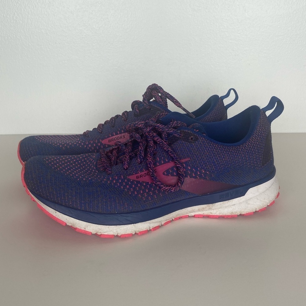 Brooks Revel Women's Running Shoes Size 8 B Blue Pink‎ Lightweight 1203371B475 - Picture 3 of 10